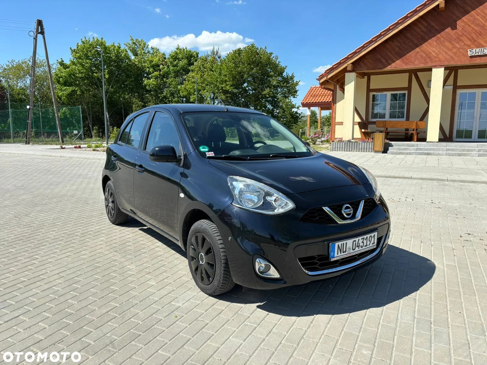 Nissan Micra 1.2 Tekna - 1