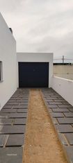 Moradia Terrea T3 com 2 suites, Piscina e Garagem - Grande imagem: 3/29