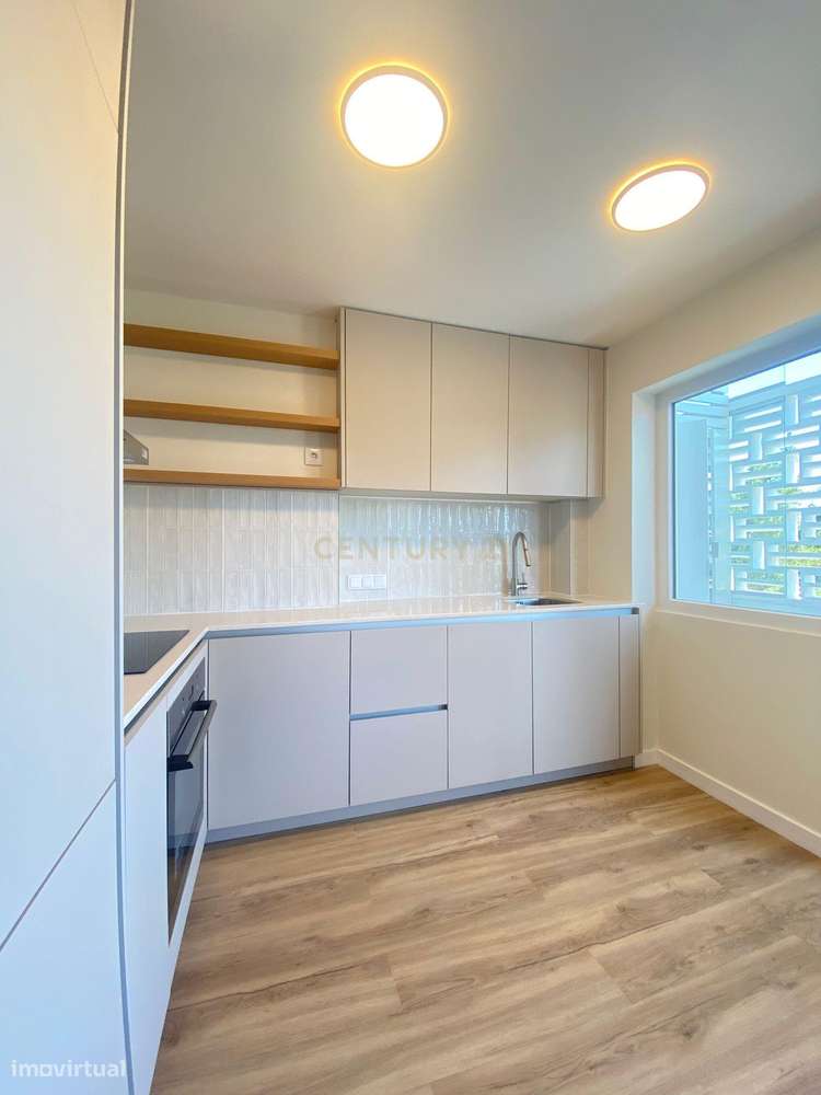 Apartamento T2 junto ao Alto dos Moinhos-6