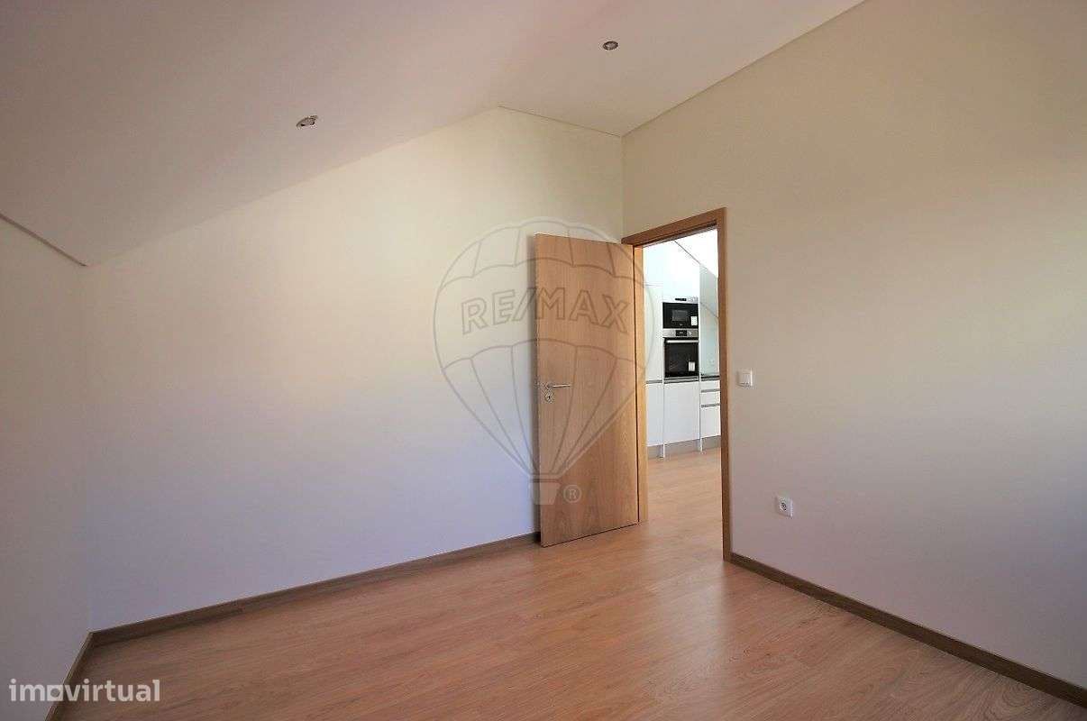 Apartamento T2 para arrendamento - Grande imagem: 5/11