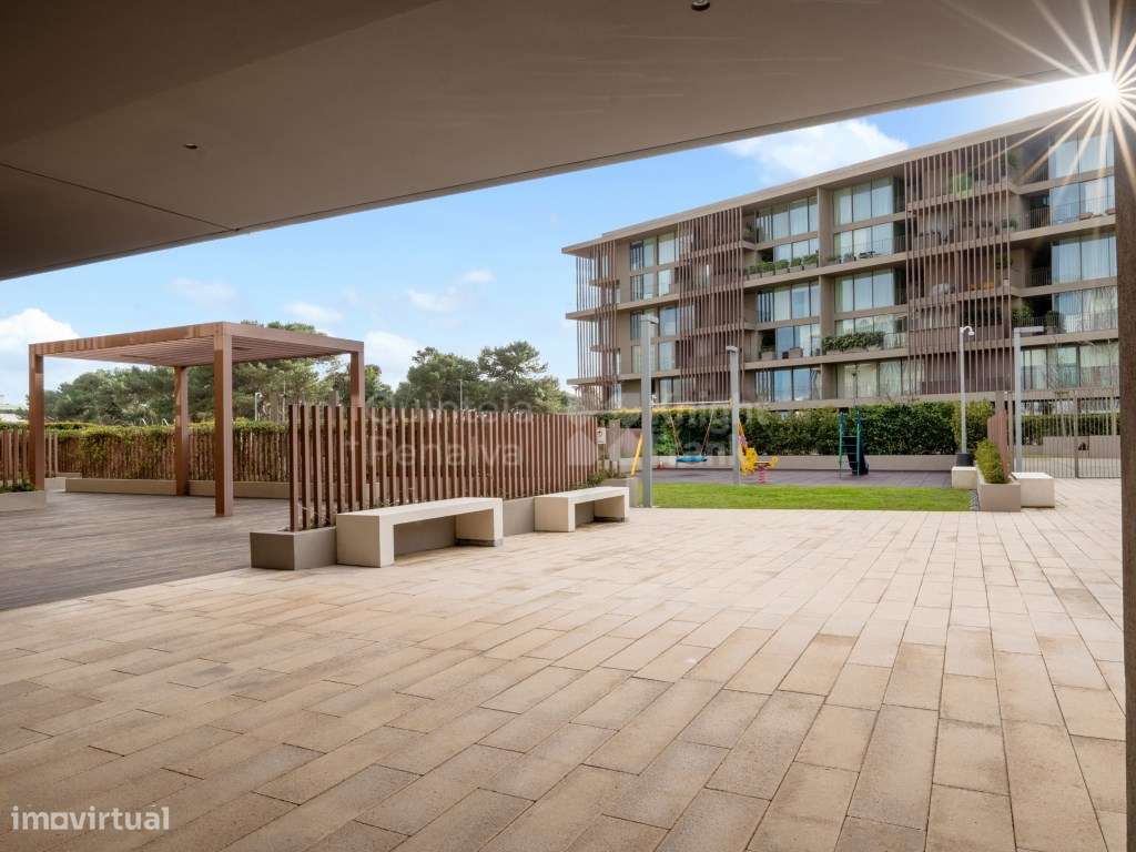 Apartamento T2 com varandas e garagem, Cascais-22