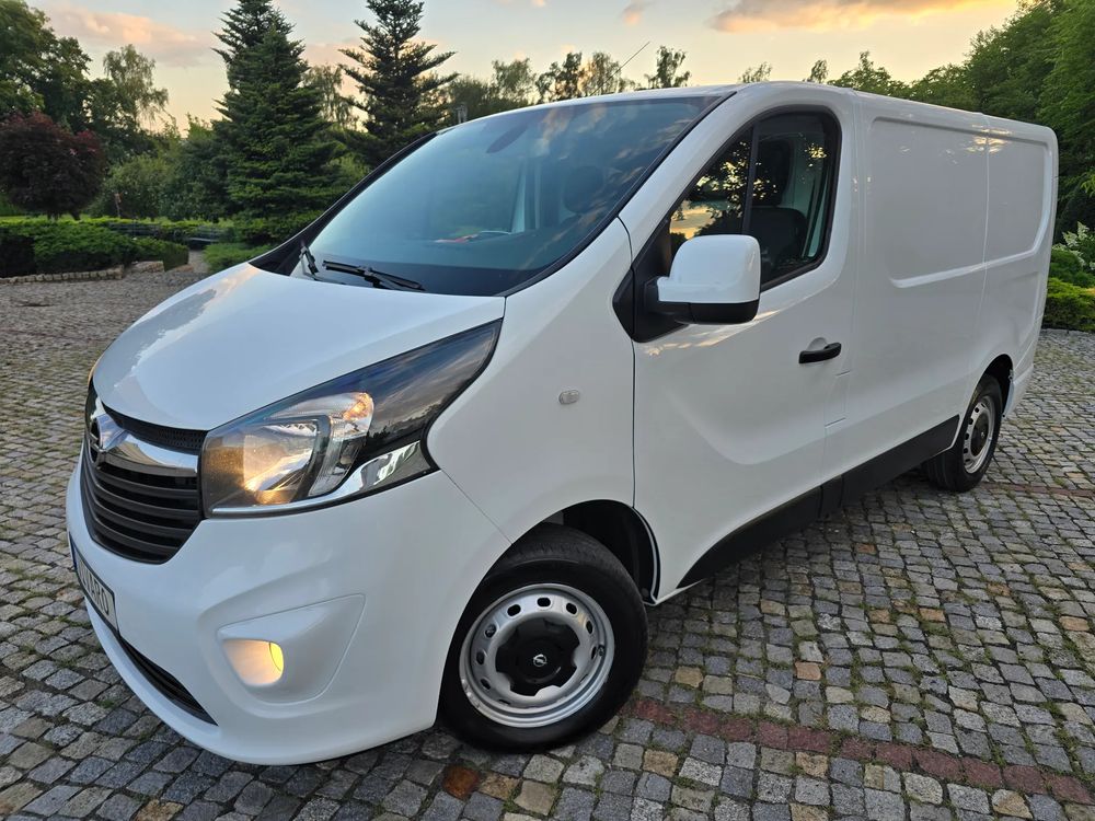 Opel Vivaro 2015