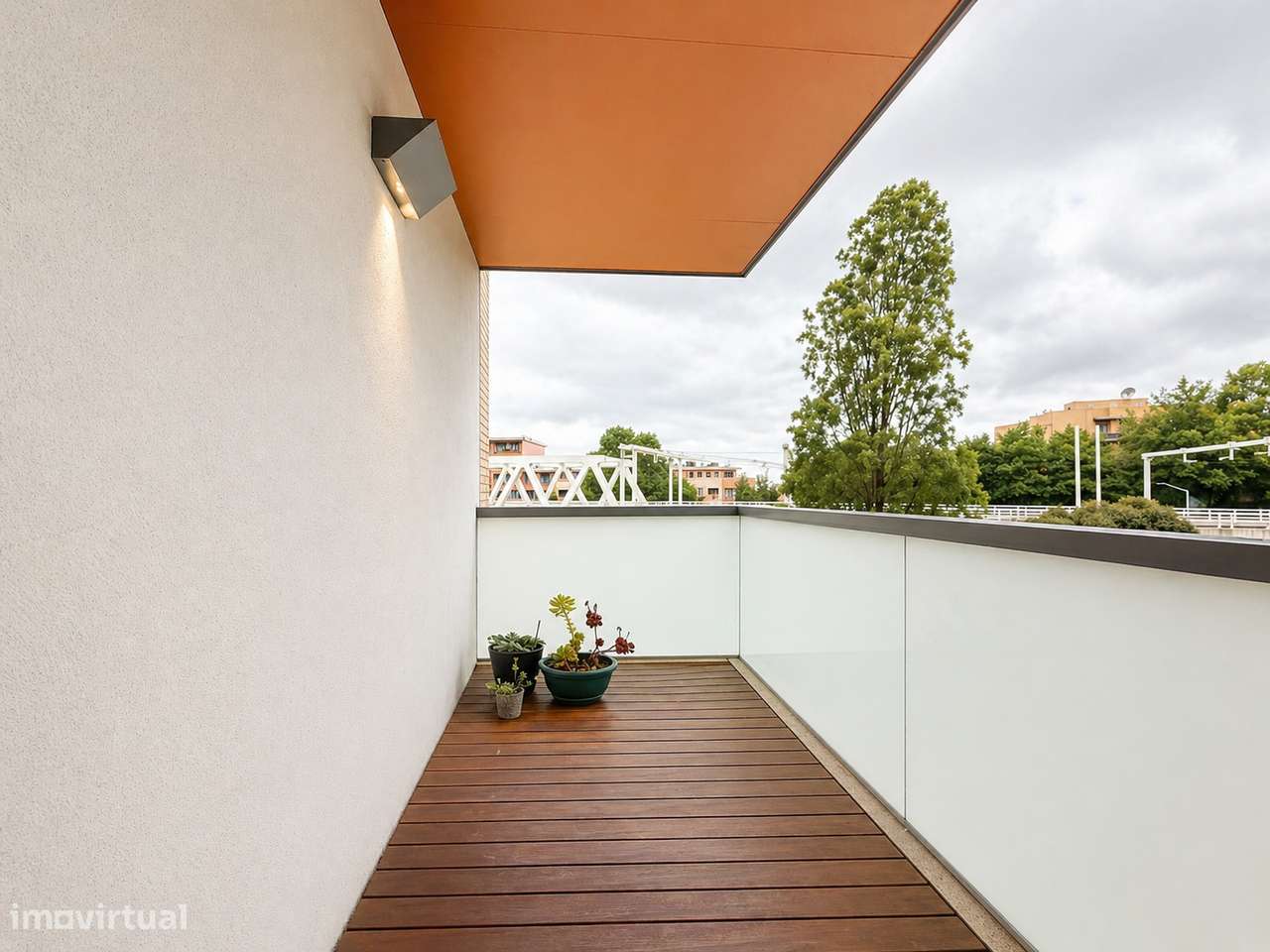T3 de com Garagem Fechada Metro de Santo Ovídio | Vila Nova de Gaia-0