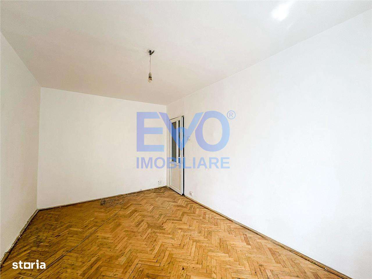 Apartament de vanzare, 3 camere, etaj 2, Alexandru Cel Bun, Iasi-1