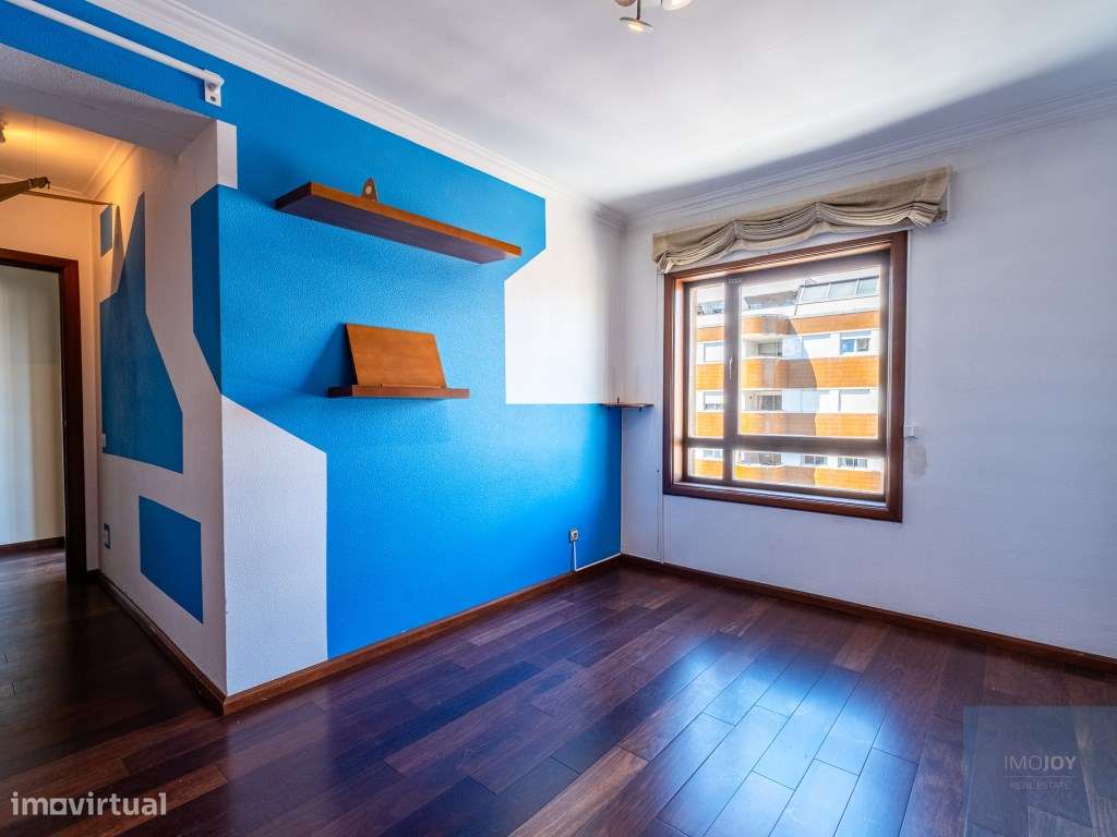Apartamento T5 Duplex em Matosinhos-26