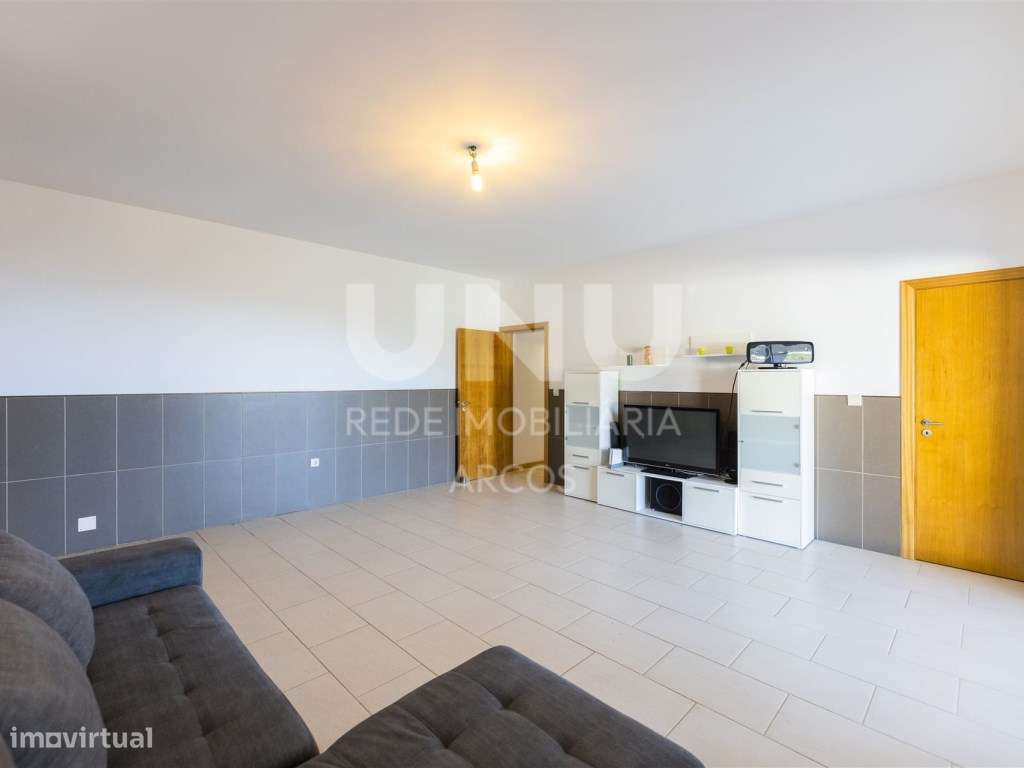 Moradia V4 com Piscina-23