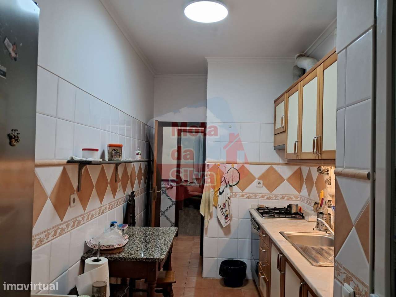 Excelente apartamento R/C, T2 com Logradouro em Queluz-4