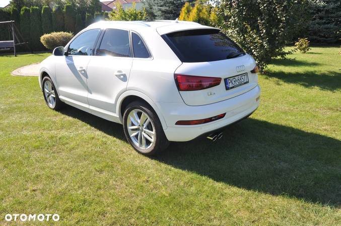 Audi Q3 - 4