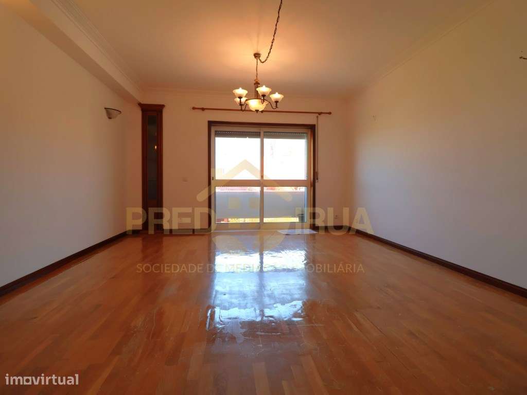 Fantástico T3 em Arcozelo com vistas de mar-3