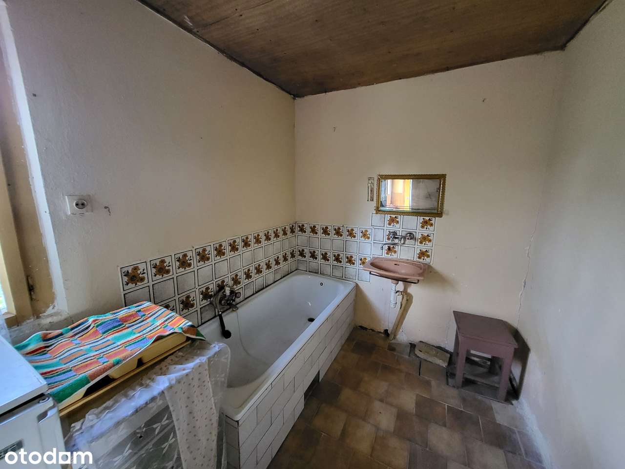 Dom drewniany Zdyszewice, okolice Żarnów - Pełny obrazek: 5/20