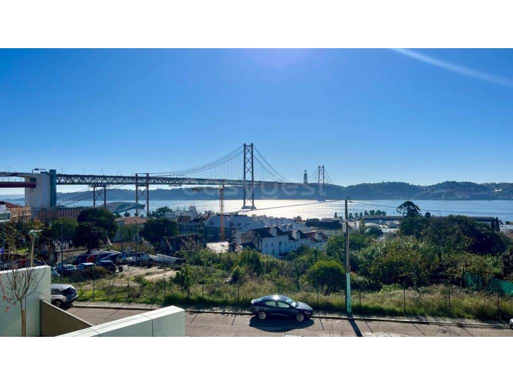 Moradia V5 - Casas de Santo Amaro - Alcântara - Grande imagem: 1/37