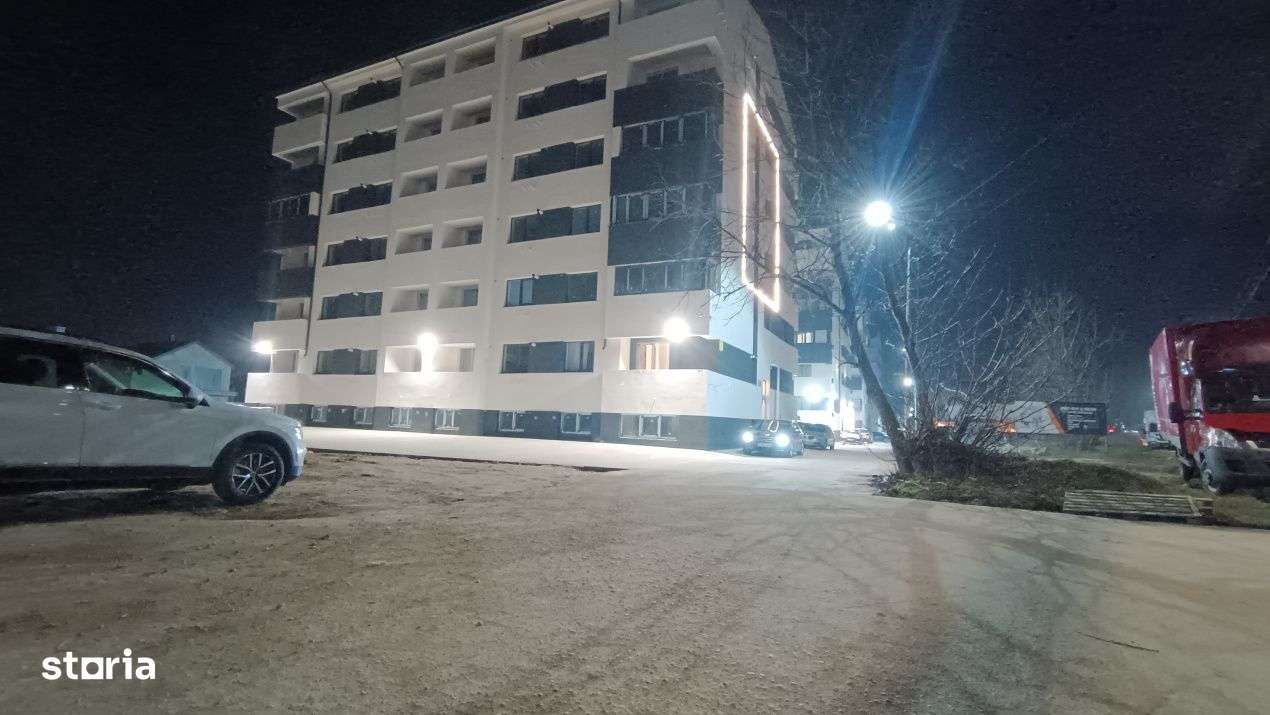 Studio inchiriat | 300 €/luna | Randament 8,18% - Imagine principală: 4/9