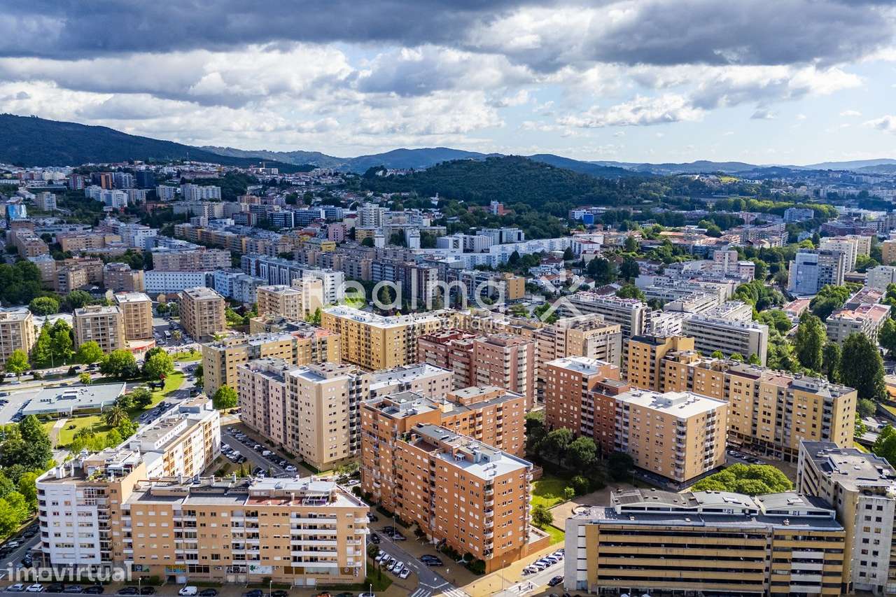 Apartamento T2 S.Victor - Braga-40