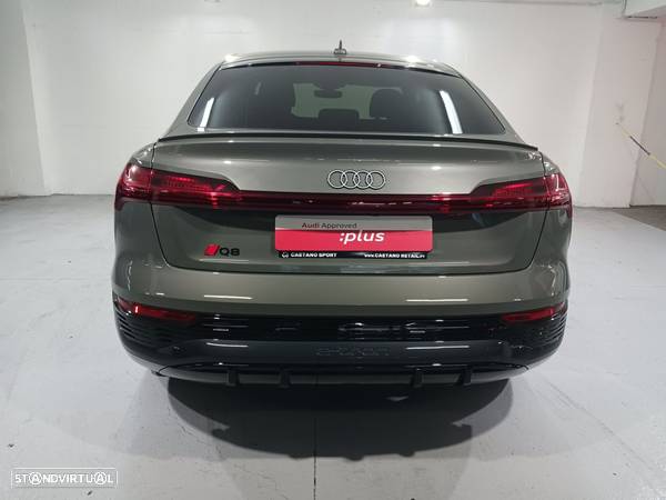 Audi Q8 e-Tron Sportback 50 quattro S line - 21