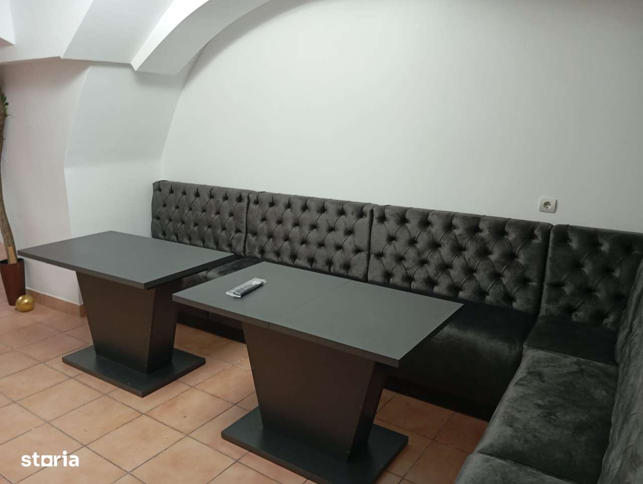 Spatiu comercial de vanzare in zona Ultracentrala - Imagine principală: 5/11