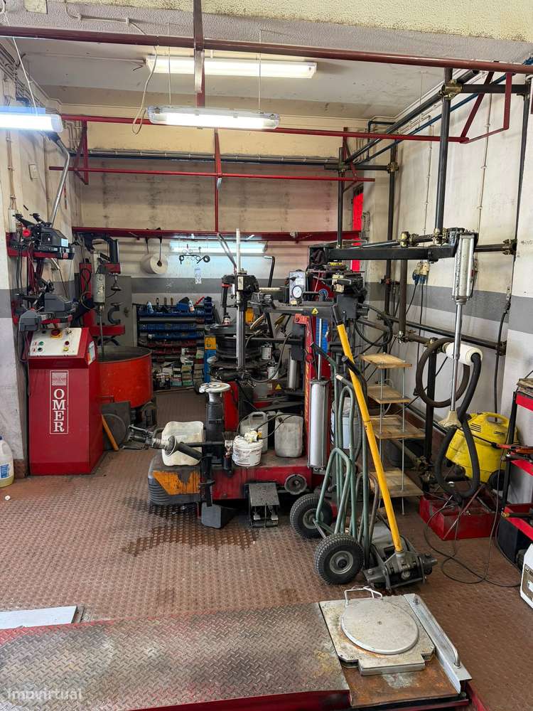 Arrenda-se Oficina / Loja de Pneus Equipada – Amora / Seixal - Grande imagem: 5/12