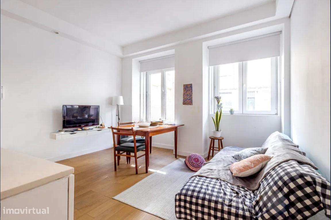 Apartamento T1 com óptima localização e conforto - Grande imagem: 3/21