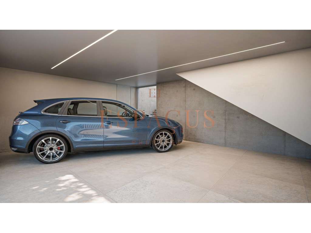 Moradia T3 com Piscina e vista Mar em Areosa-16