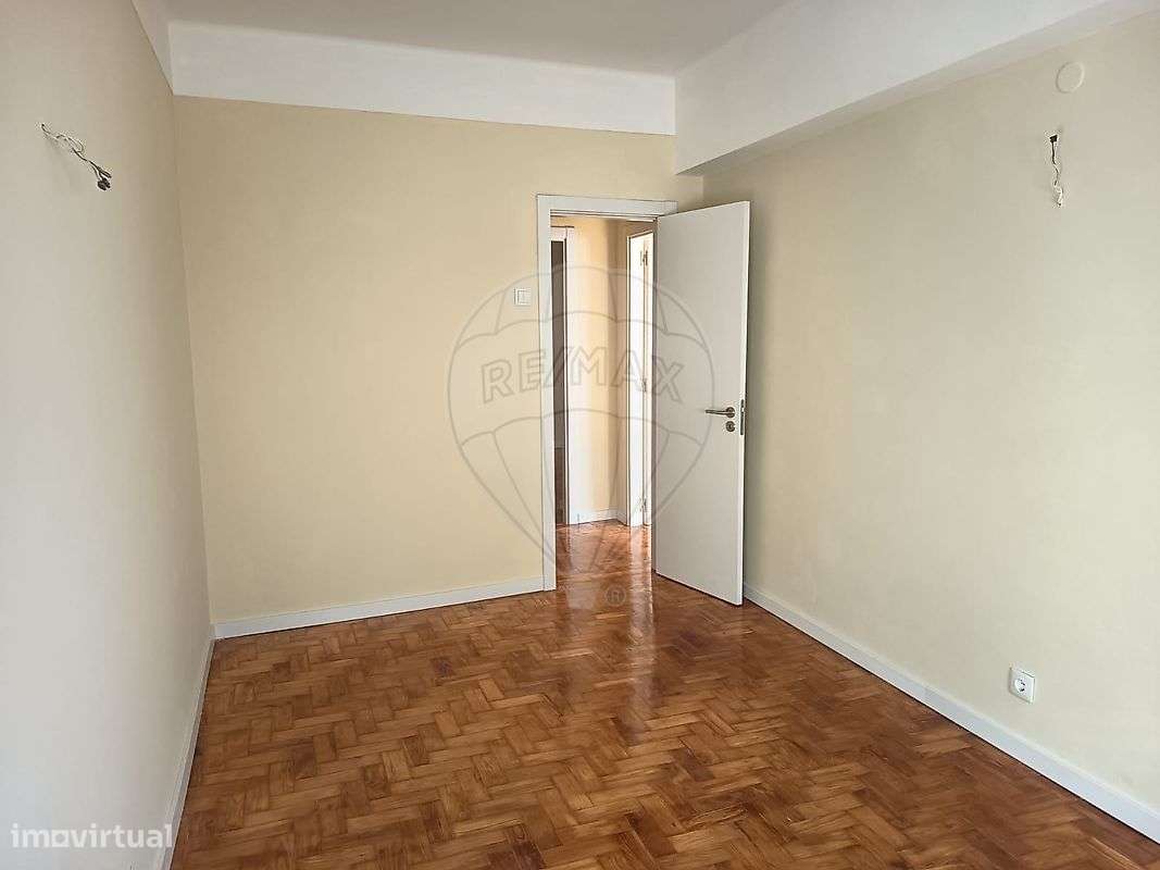 Apartamento T2 para arrendamento - Grande imagem: 5/11