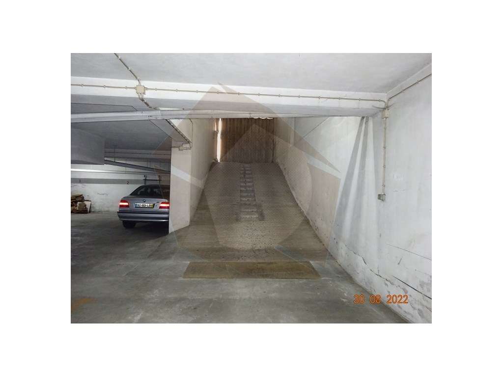 Lugar de Garagem Arrendado - Ramalde - Grande imagem: 3/6
