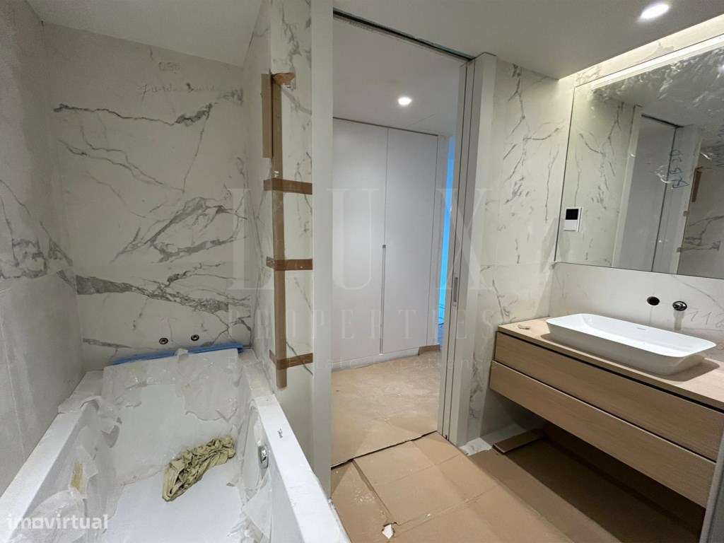 APARTAMENTO T1 DE LUXO EM PRESTIGIADO CONDOMÍNIO DE CASCAIS-9