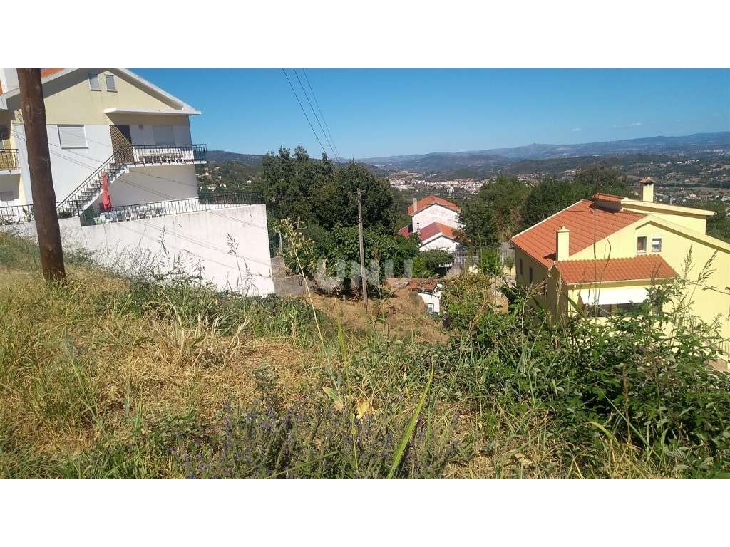 Terreno urbano para construção no Bairro de São Domingos, na Covilhã! - Grande imagem: 3/7