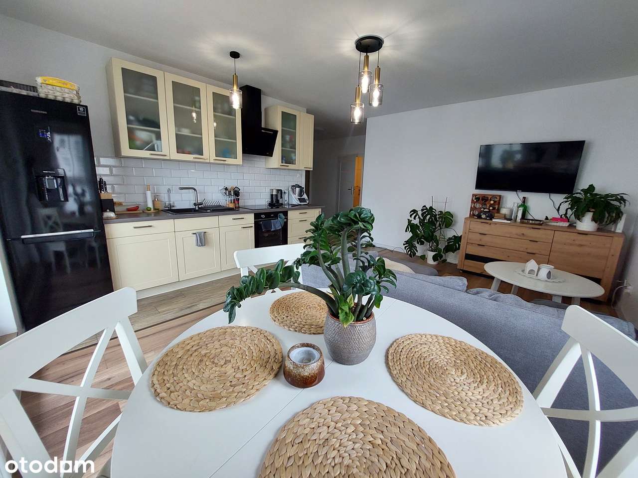 Gumieńce apartament 3pok.54m2, 2850zł.