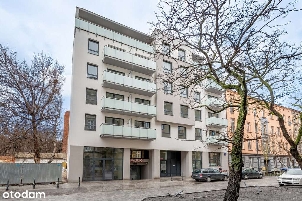 3 pokoje z możliwością podziału na 2 kawalerki-3