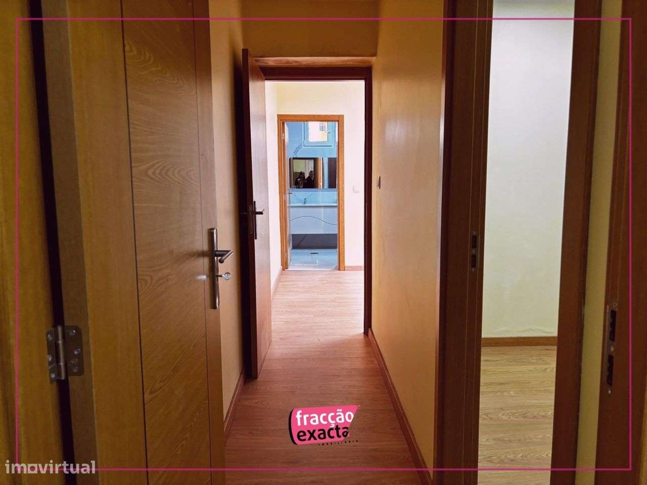 Moradia T2, Porto, Porto - Grande imagem: 5/17