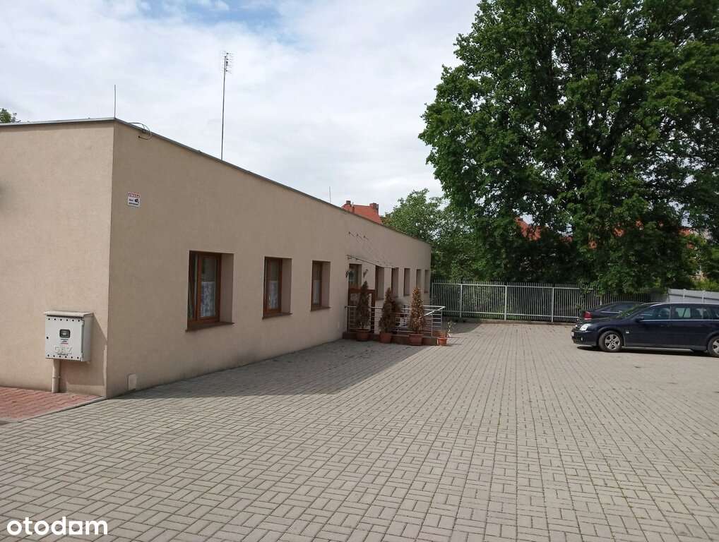 Obiekt na przychodnię/dom opieki/pensjonat Centrum-0