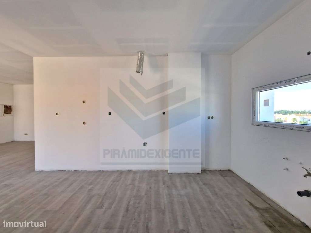 Apartamento Novo! Suíte, Lavandaria, Varandas, Arrecadação - Grande imagem: 5/25