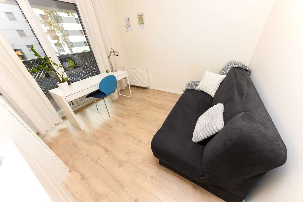 Rodzina lub studenci – 3 pokoje, osobna kuchnia-8