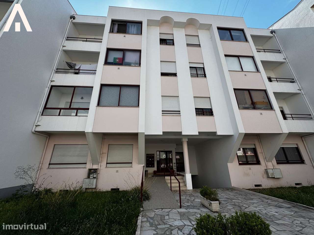 Apartamento T3 com vista para Santa Luzia - Viana do Castelo-0