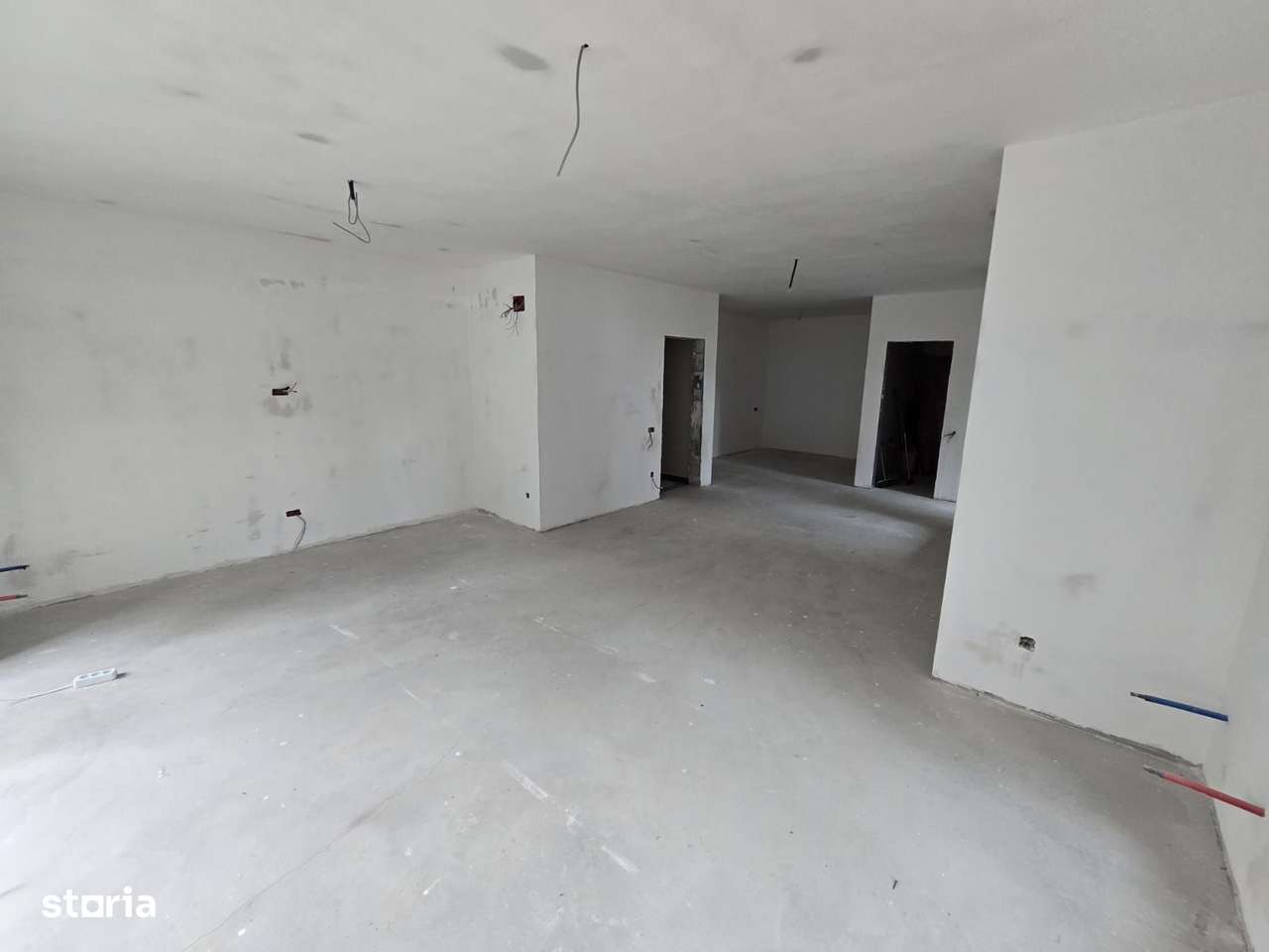 Apartament  cu 2 camere 49,35 mp + 21,35 mp terasele + loc de parcare - Imagine principală: 4/11