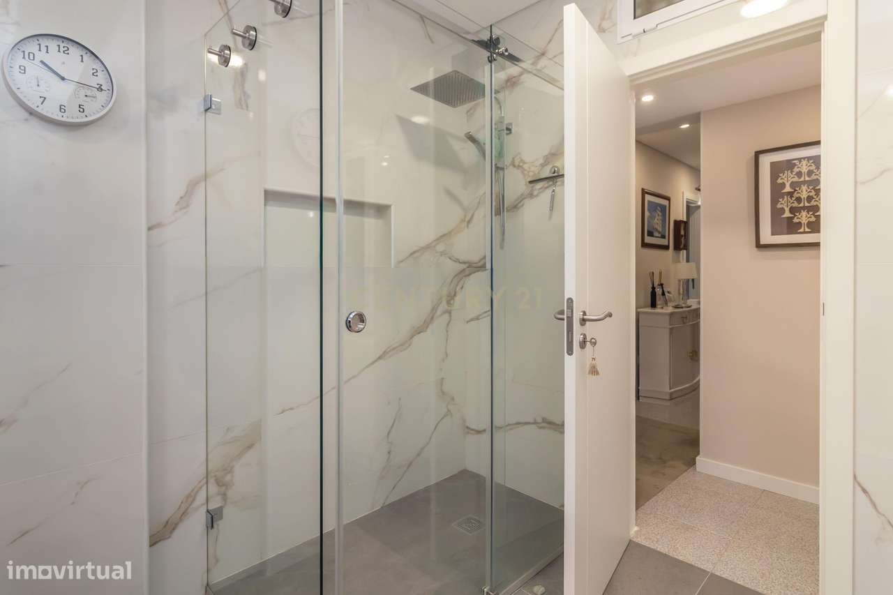 Excelente T3 Remodelado – 3º Andar (sem elevador) | 98 m² de área útil-37