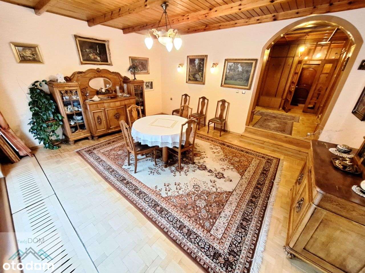 Dom gotowy do zamieszkania w centrum Bukowna-1