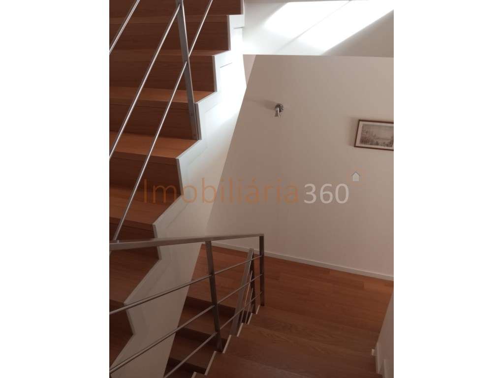 **Moradia T3 em Famalicão - Oportunidade Única!**-24