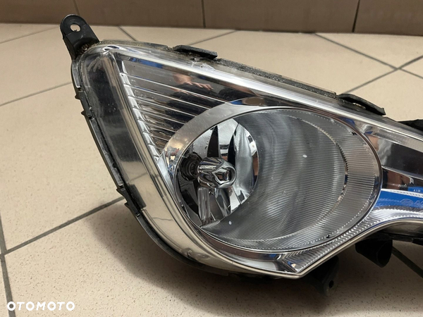 HYUNDAI I40 I-40 LAMPA HALOGEN PRAWY - 4