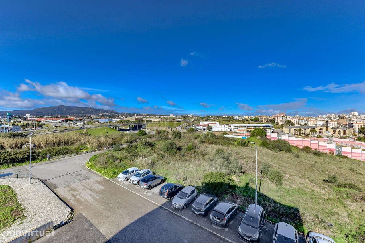 T2 com Garagem em Box no Alto do Forte - Grande imagem: 4/25