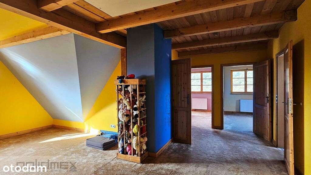 Dom z bala, gotowy do zamieszkania.-10