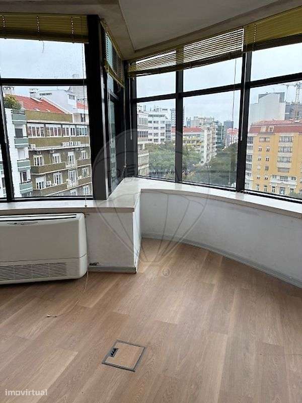 Escritório  para arrendamento - Grande imagem: 3/5