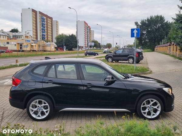 BMW X1 sDrive18d xLine - 11