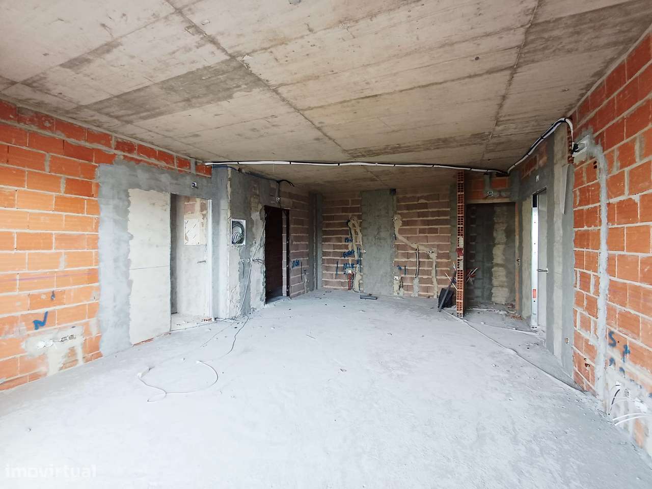 Apartamento T1 em Quarteira-7