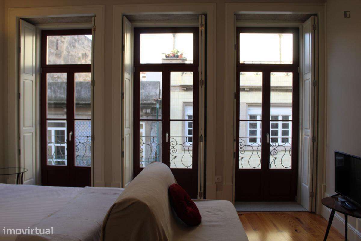 Apartamento com 1 quartos - localizado em Santo Ildefonso Porto - Grande imagem: 4/7