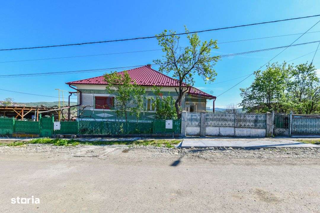 Casa de vanzare la 40 de km de Cluj-Napoca. - Imagine principală: 5/19