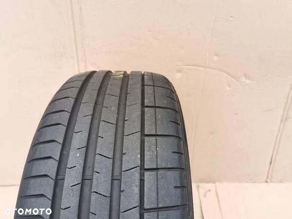 PIRELLI P ZERO 235.35.20 - 3