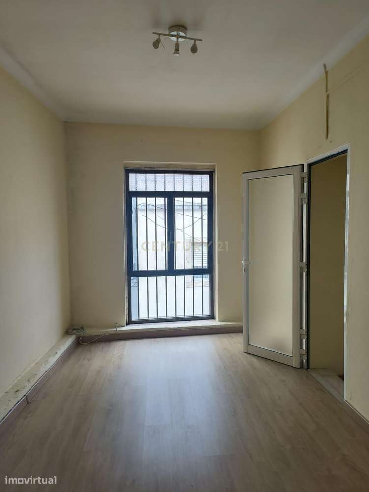 Escritório em Alenquer com Vista para a Cidade - Grande imagem: 4/11