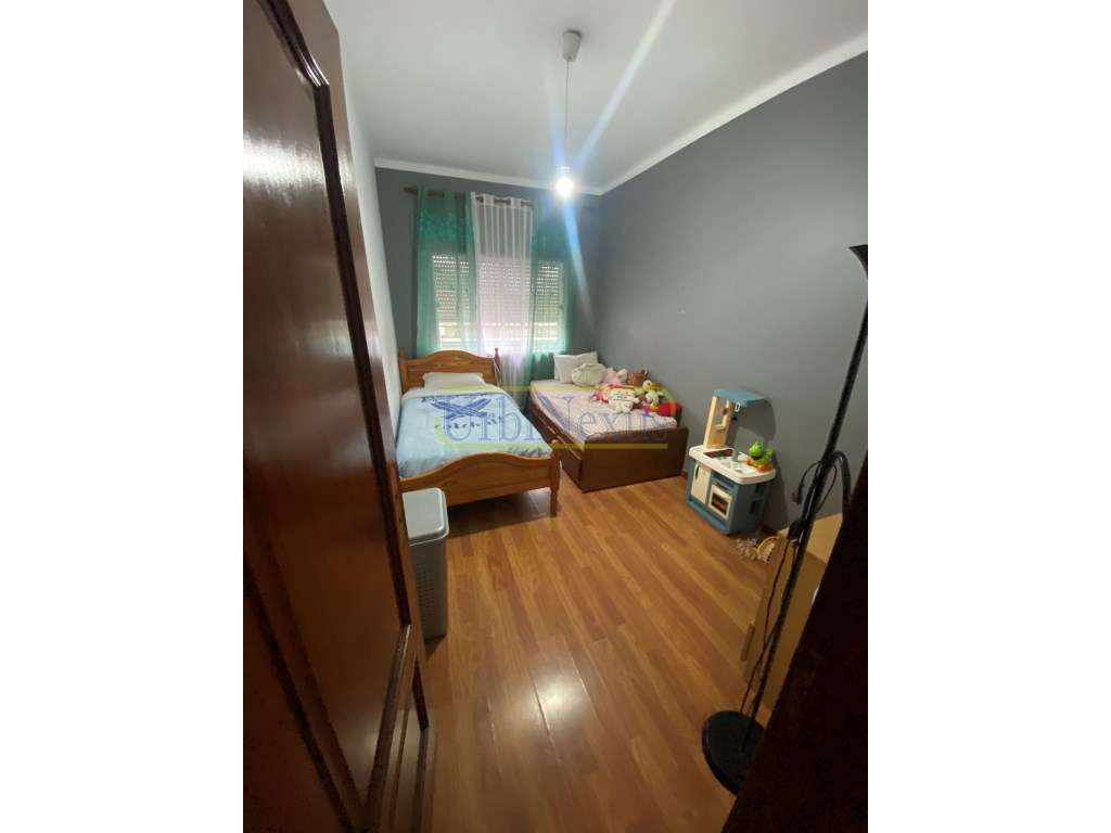 BAIXA DA BANHEIRA - T2 - 1º ANDAR-4