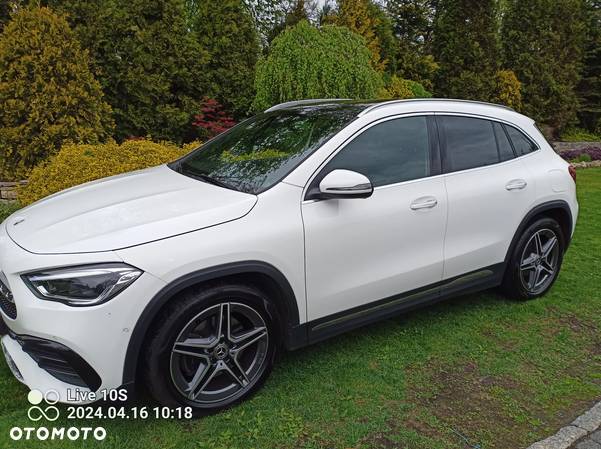 Mercedes-Benz GLA - 2