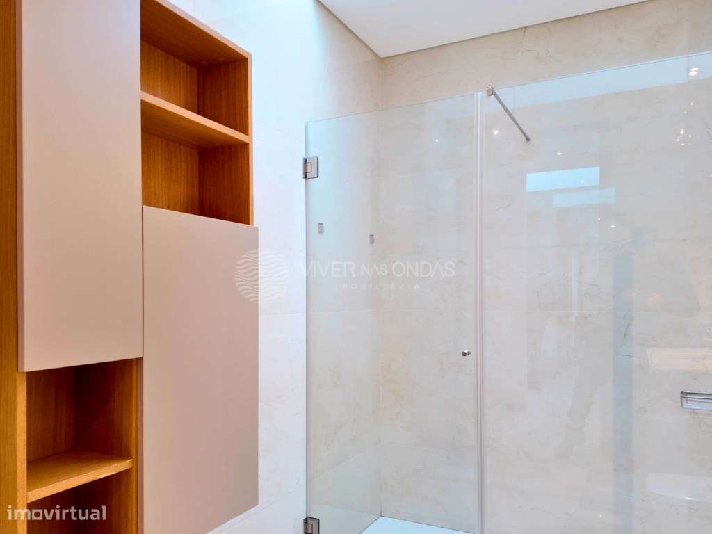 Luxuosa Moradia com 548 m2 - Premium com Piscina - 25 minutos do PORTO-14